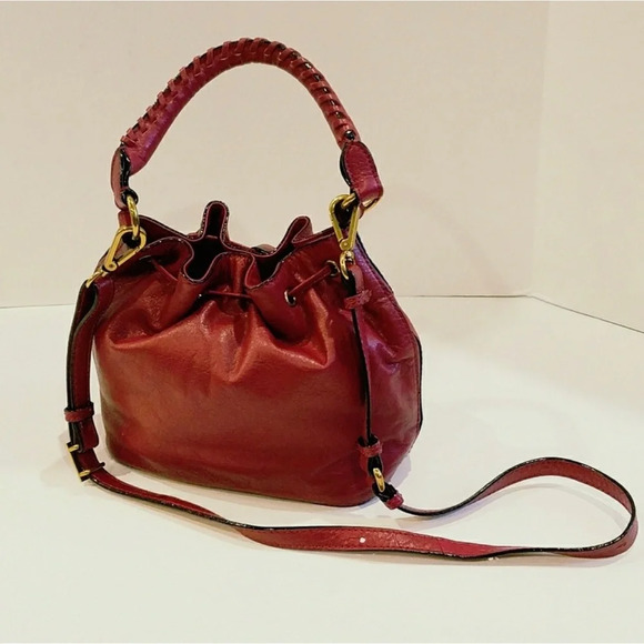 Vintage Elliott Lucca Red Cranberry Pebbled Leather Drawstring Bag with tassels - Picture 2 of 9